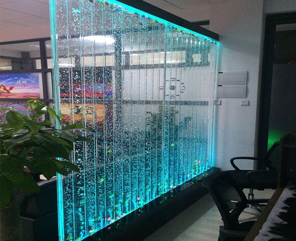 亚克力水幕景观.jpg