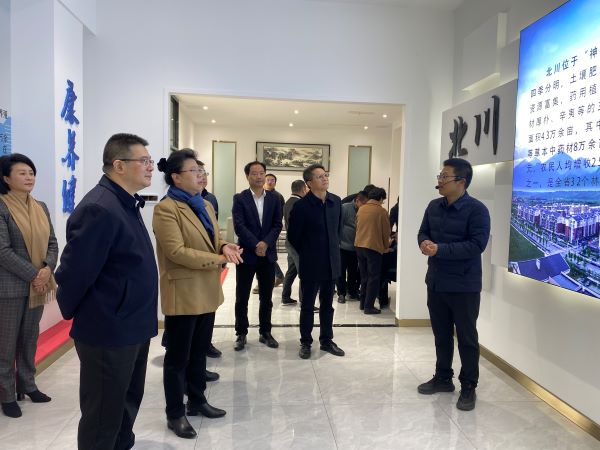 衢州市代表团莅临公司考察调研