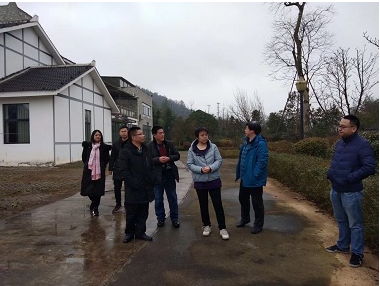 中国中医科学院中药资源研究中心生态研究室主任袁庆军研究员一行莅临考察