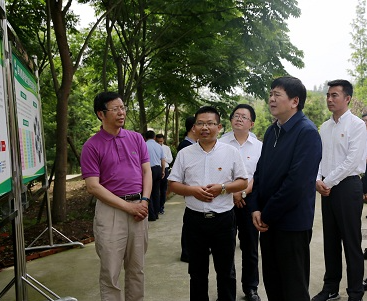 省委组织部部长一行莅临考察