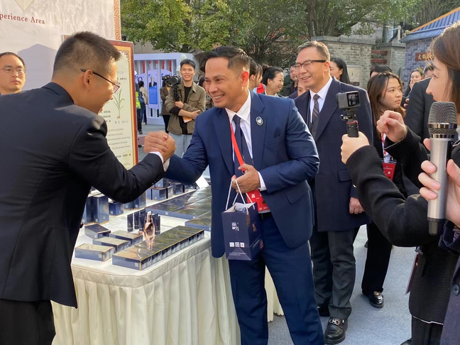 乘科博东风 中医药扩大“朋友圈