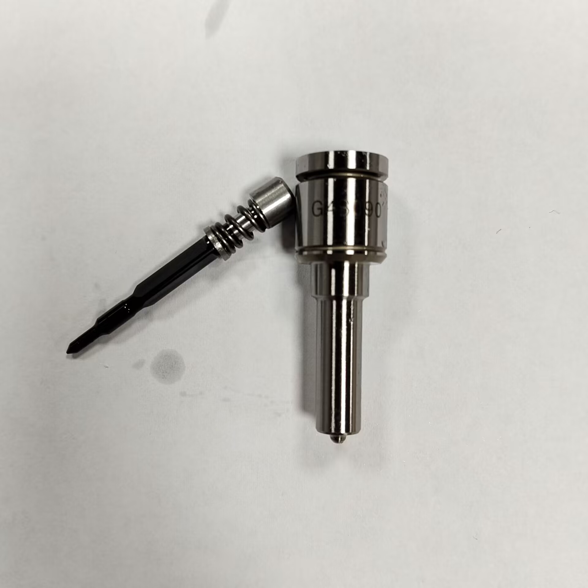 Common Rail Top Diesel Nozzle G4S090 For Injector  