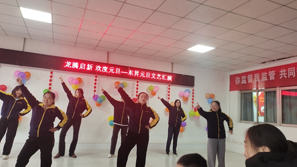5a57d58bacc4680685d5470cc53125b.jpg