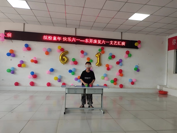 8a4cb43115c0f1d7254ca2ec424a6f1.jpg