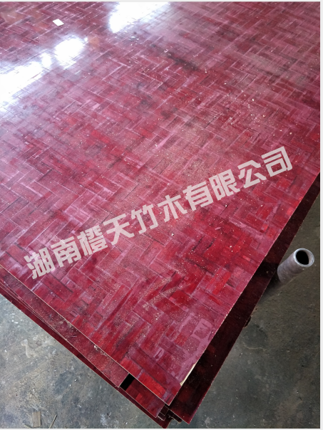 高周转次数席面竹胶板的中流砥柱--8MM全薄帘
