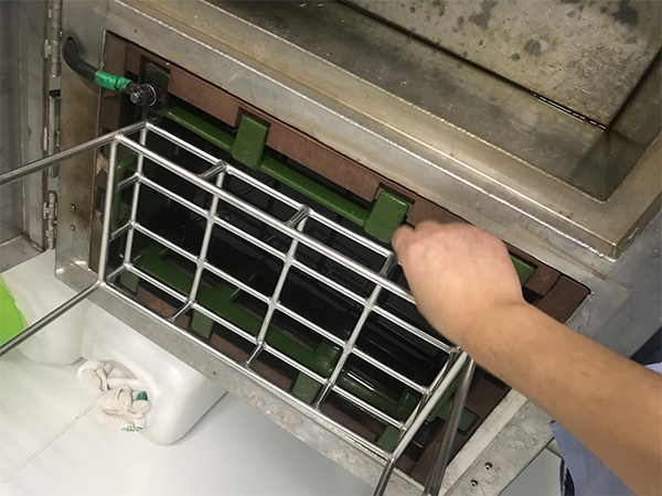 超声波清洗机器水槽厂