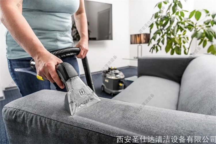 20241111133246_99466.jpg 卡赫Puzzi 8-1喷抽机高效织物地毯清洁解决方案03.jpg