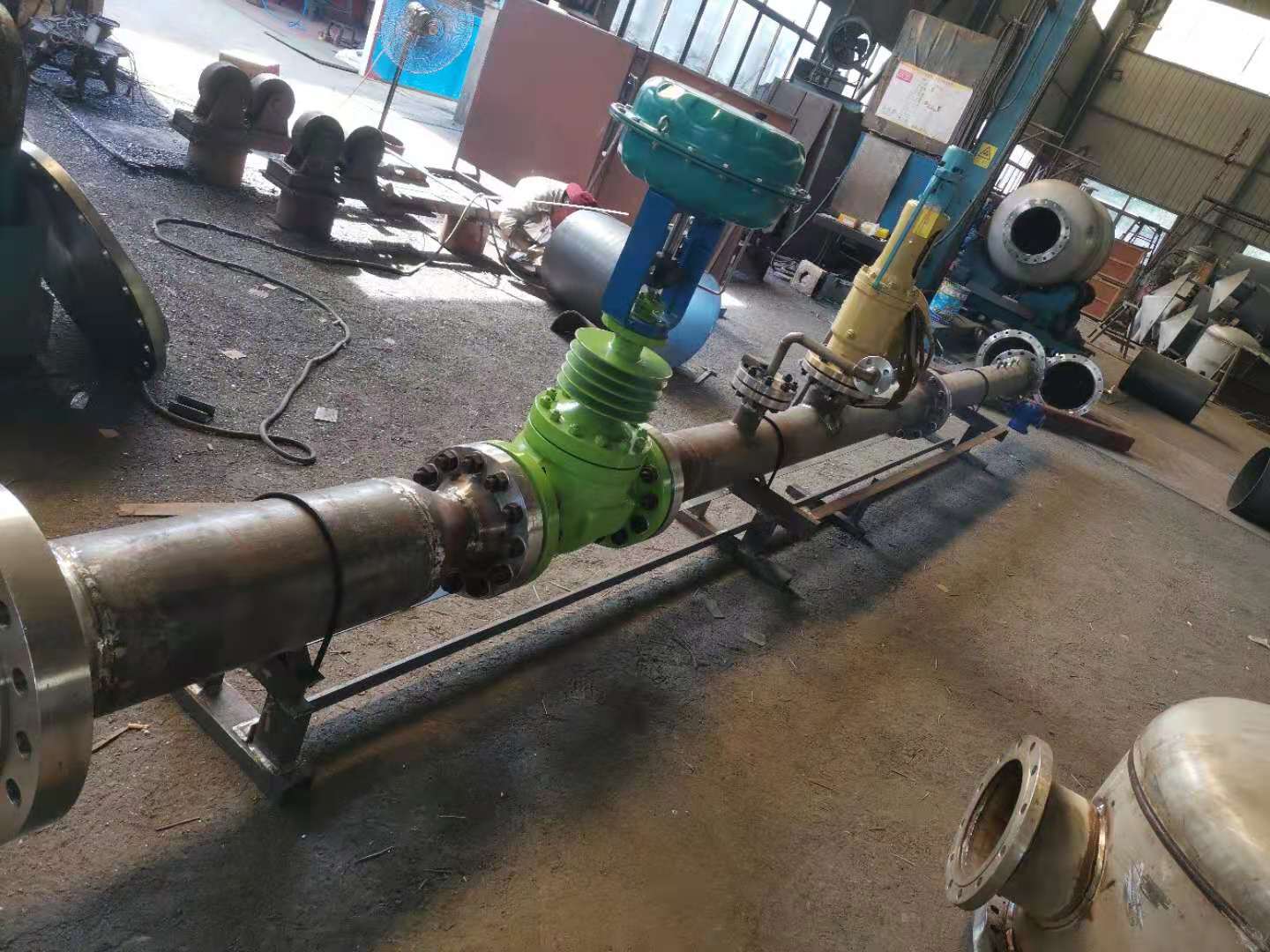 蒸汽减温减压器照片.jpg