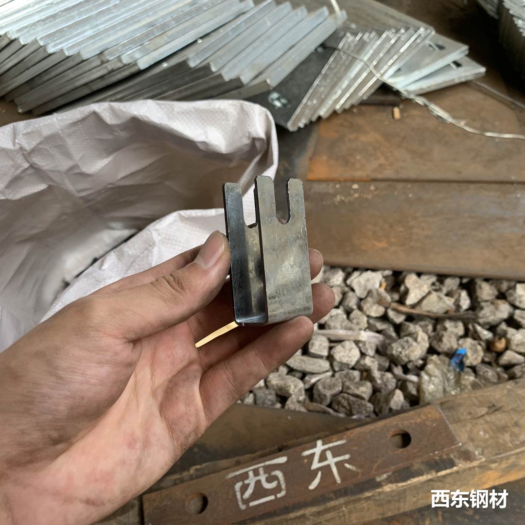屈板加工實拍