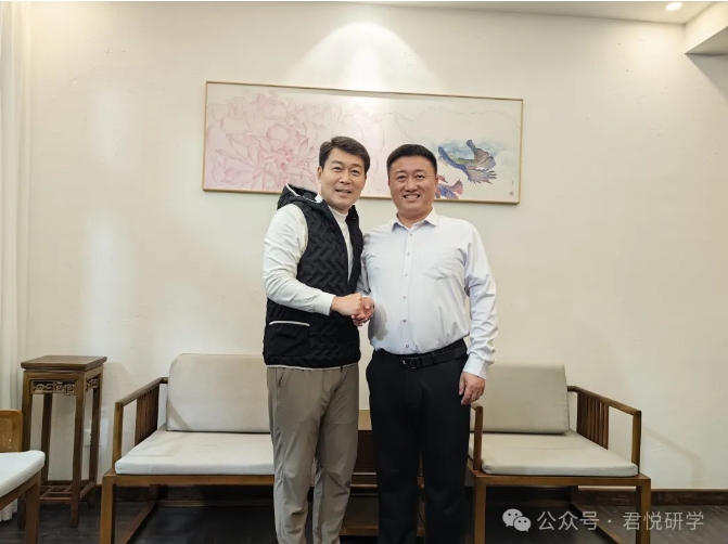 上海浦苗体育姚宗君与申思交流合作探讨申思前职业足球运动员、足球教练