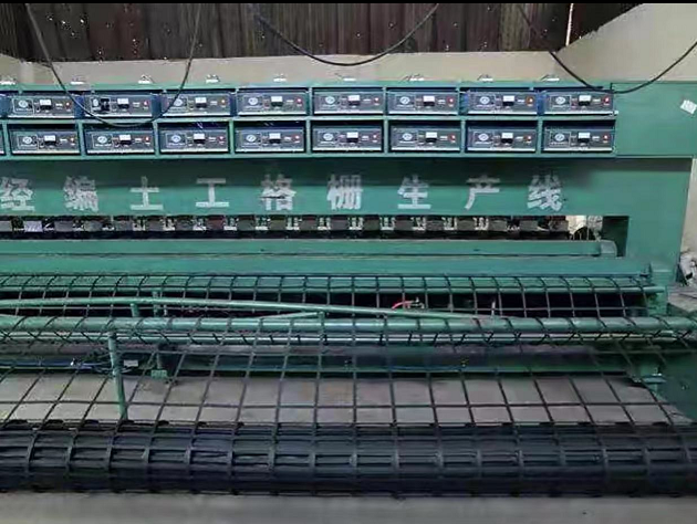 钢塑格栅