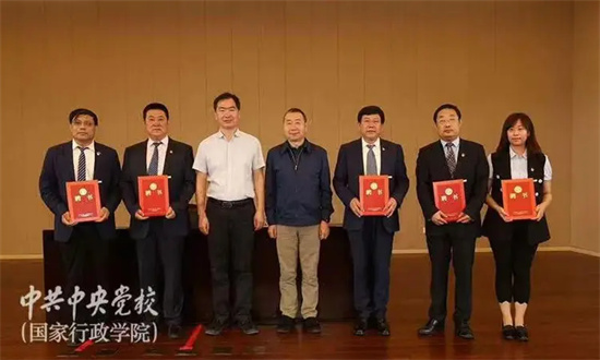 20241016184106_70334.jpg 下载 (1).jpg
