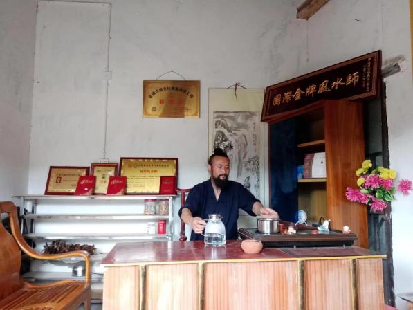 微信图片_20230628225729(1).jpg