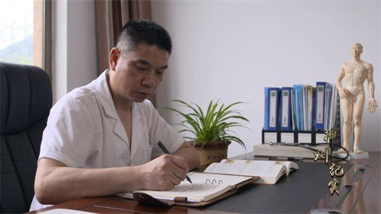 下载 (6).jpg