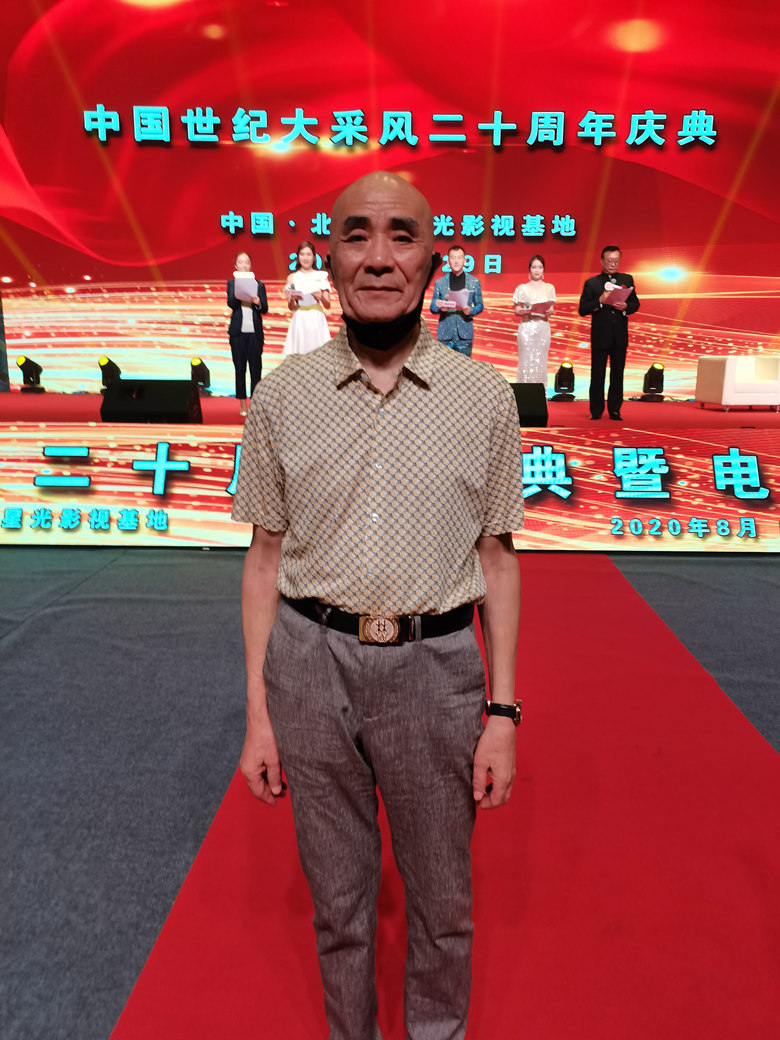 林理明