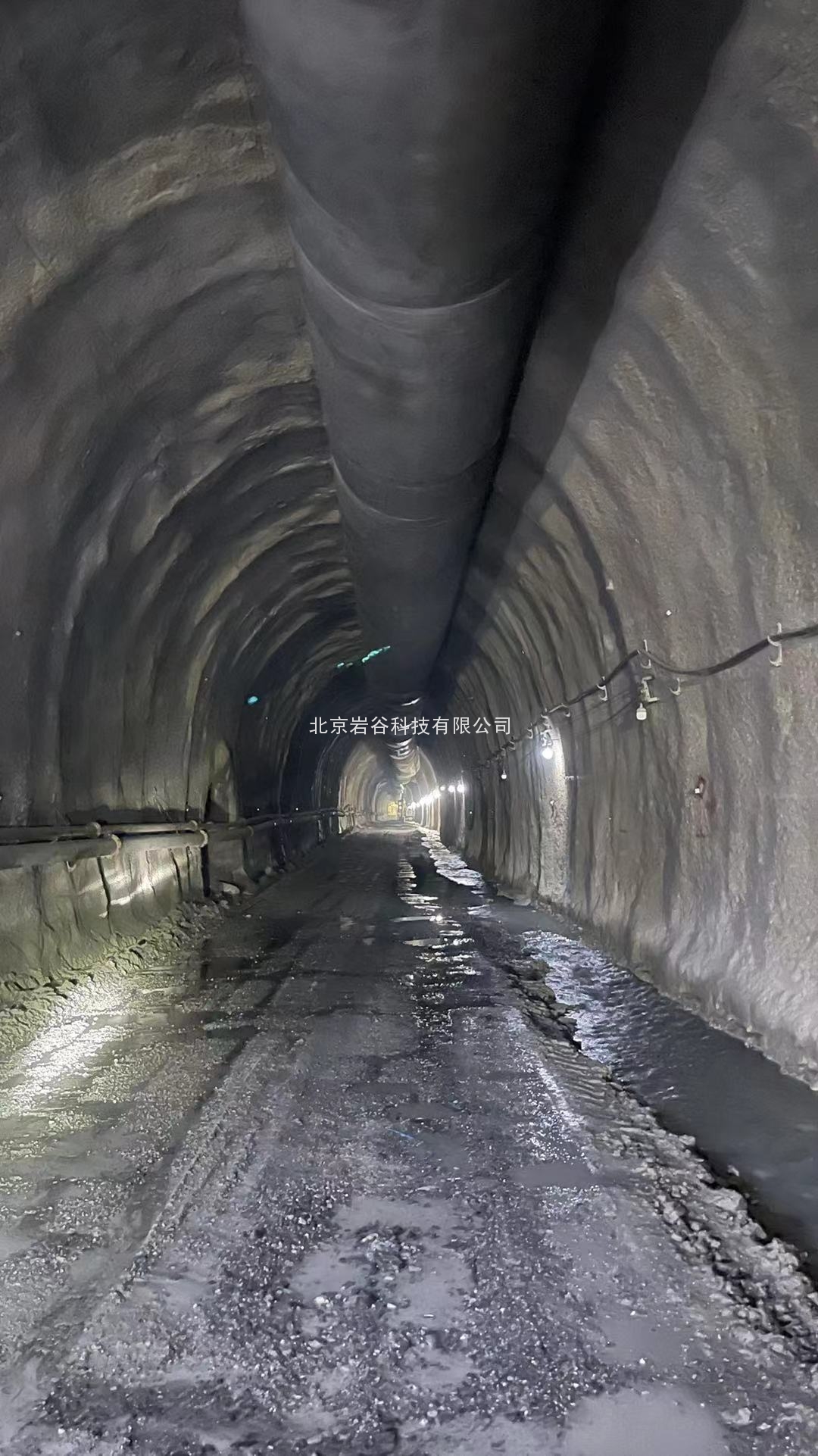 高黎贡山隧道平导