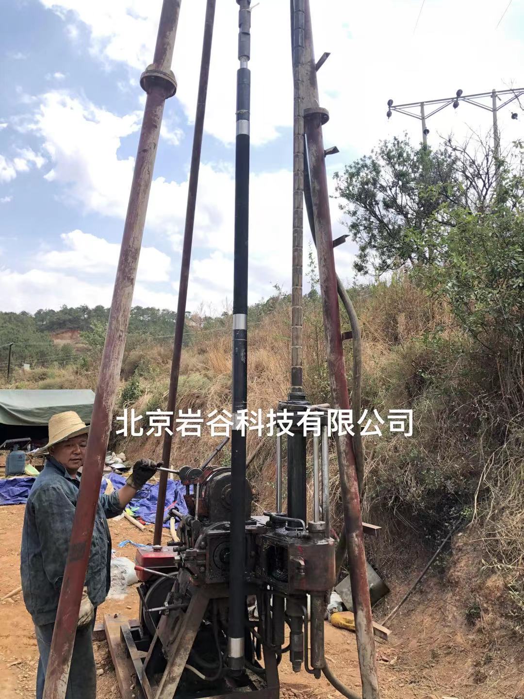 等径串联封隔器
